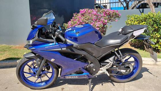 YAMAHA YZF R15 